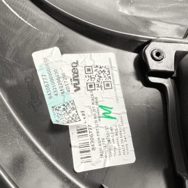 GMC TERRAIN 2018 - 2020 FRONT PASSENGER SIDE INTERIOR DOOR TRIM COVER PANEL