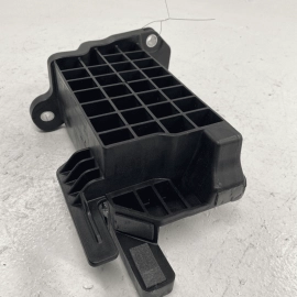 15-18 AUDI Q3 DASH DASHBOARD INSTRUMENT DEFORMATION HOLDER BRACKET 8U188075