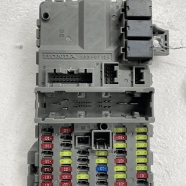 HONDA ACCORD 2018-2021 1.5L ENGINE FUSE RELAY BOX JUNCTION BLOCK UNIT OEM