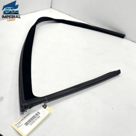 07-13 MERCEDES S550 W221 PASSENGER FRONT DOOR GLASS RUN CHANNEL WEATHERSTRI