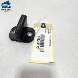 07-13 MERCEDES S550 W221 FRONT OR REAR DOOR LOCK STRIKER CATCH PLATE EYE OE