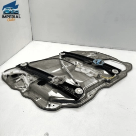 07-13 MERCEDES S550 W221 FRONT PASSENGER DOOR WINDOW REGULATOR & CARRIER OE