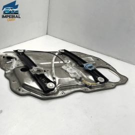 07-13 MERCEDES S550 W221 FRONT PASSENGER DOOR WINDOW REGULATOR & CARRIER OE