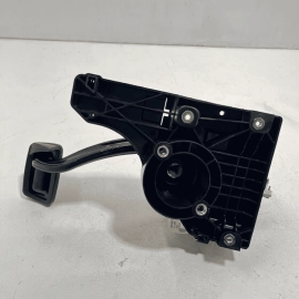 2019 GMC TERRAIN SLE BRAKE STOP PEDAL W/ BRACKET OEM