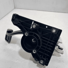 2019 GMC TERRAIN SLE BRAKE STOP PEDAL W/ BRACKET OEM