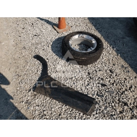 2019 GMC TERRAIN SLE Weatherstrip Seal OEM