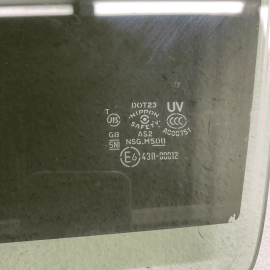 2014 - 2018 INFINITI Q50 FRONT LEFT DRIVER SIDE DOOR WINDOW GLASS OEM