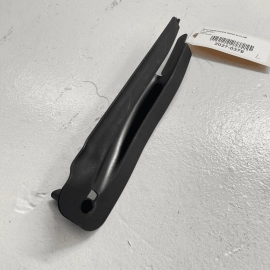 FRONT DRIVER UNDER SEAT CABLE GUIDE COVER TRIM OEM 2007-2013 MERCEDES S550 