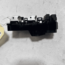 2018 - 2020 HONDA ACCORD FRONT LEFT DRIVER DOOR MASTER WINDOW SWITCH OEM 2018 - 2020 HONDA ACCORD FRONT LEFT DRIVER DOOR MASTER WINDOW SWITCH OEM
