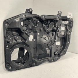 VOLKSWAGEN TOUAREG FRONT RIGHT DOOR WINDOW REGULATOR & CARRIER OEM 2011 - 2