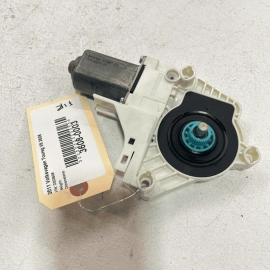 2011 - 2017 VOLKSWAGEN TOUAREG FRONT RIGHT PASSENGER SIDE DOOR WINDOW MOTOR