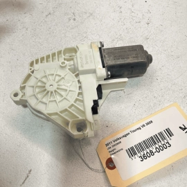 2011 - 2017 VOLKSWAGEN TOUAREG FRONT RIGHT PASSENGER SIDE DOOR WINDOW MOTOR
