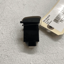 KIA K5 EX 2021 - 2023 HAZARD LIGHT CONTROL SWITCH OEM