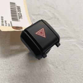 KIA K5 EX 2021 - 2023 HAZARD LIGHT CONTROL SWITCH OEM