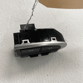 21-23 KIA K5 STEERING WHEEL LEFT DRIVER SIDE PHONE CONTROL SWITCH OEM