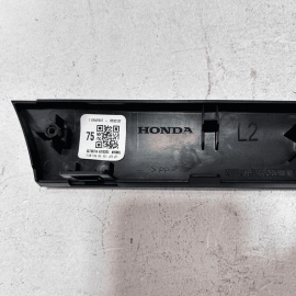 HONDA ACCORD REAR DRIVER SIDE DOOR UPPER PART ORNAMENT PANEL TRIM OEM 2018- HONDA ACCORD REAR DRIVER SIDE DOOR UPPER PART ORNAMENT PANEL TRIM OEM 2018-