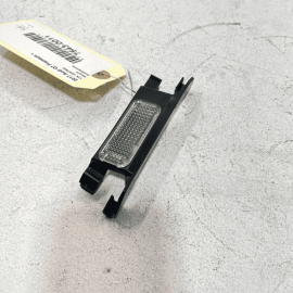 2017-2023 AUDI Q7 PREMIUM PLUS FRONT RIGHT SEAT INTERIOR COURTESY LIGHT LAM