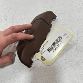 2017-2019 AUDI Q7 PREMIUM PLUS FRONT RIGHT SEAT HEADREST BRACKET OUTER COVE 2017-2019 AUDI Q7 PREMIUM PLUS FRONT RIGHT SEAT HEADREST BRACKET OUTER COVE