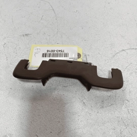 17-19 AUDI Q7 PREMIUM FRONT LEFT DRIVER SEAT HEADREST BRACKET INNER COVER O 17-19 AUDI Q7 PREMIUM FRONT LEFT DRIVER SEAT HEADREST BRACKET INNER COVER O