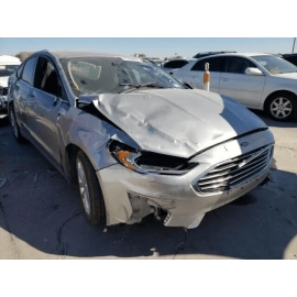 FORD FUSION SE 2019-2020 REAR TRUNK LID LOWER PANEL TRIM MOLDING OEM SILVER