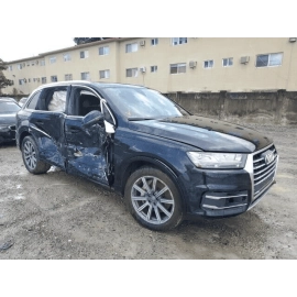 AUDI Q7 PREMIUM 2017-19 REAR 2ND ROW CENTER MIDDLE SEAT COMPLETE & HEADREST