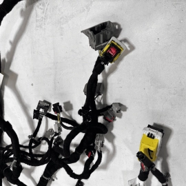 Dash Instrument Panel Wire Harness W/ Fuse Box GMC Terrain 2019 OEM