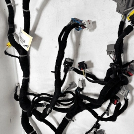 Dash Instrument Panel Wire Harness W/ Fuse Box GMC Terrain 2019 OEM