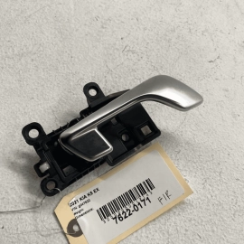 KIA K5 EX 2021 - 2023 FRONT RIGHT PASSENGER SIDE INTERIOR DOOR HANDLE OEM C