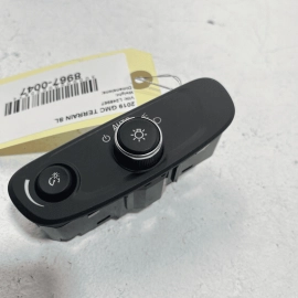 2018 - 2022 GMC TERRAIN HEADLIGHT HEAD LIGHT LAMP CONTROL SWITCH OEM 2018 - 2022 GMC TERRAIN HEADLIGHT HEAD LIGHT LAMP CONTROL SWITCH OEM