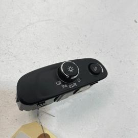 2018 - 2022 GMC TERRAIN HEADLIGHT HEAD LIGHT LAMP CONTROL SWITCH OEM 2018 - 2022 GMC TERRAIN HEADLIGHT HEAD LIGHT LAMP CONTROL SWITCH OEM