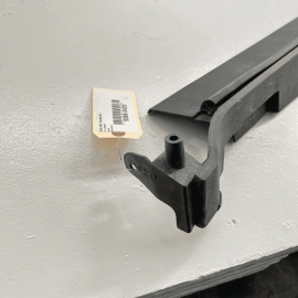 2018-2023 GMC TERRAIN LEFT DRIVER SIDE ROCKER PANEL MOLDING SKIRT TRIM OEM