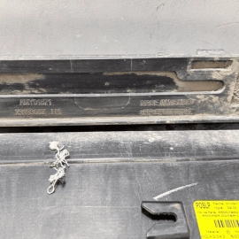 2018-2023 GMC TERRAIN LEFT DRIVER SIDE ROCKER PANEL MOLDING SKIRT TRIM OEM