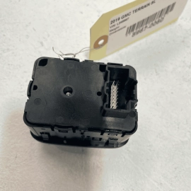 2018 - 2021 GMC TERRAIN FRONT CONSOLE NAVIGATION CONTROL SWITCH OEM 8440259