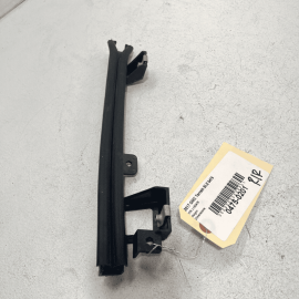 2018-2023 GMC TERRAIN REAR RIGHT DOOR WINDOW GLASS REARWARD GUIDE CHANNEL O