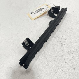 2018-2023 GMC TERRAIN REAR RIGHT DOOR WINDOW GLASS REARWARD GUIDE CHANNEL O