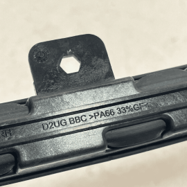 2018-2023 GMC TERRAIN REAR RIGHT DOOR WINDOW GLASS REARWARD GUIDE CHANNEL O