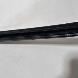 AUDI Q7 FRONT LEFT DOOR WINDOW INNER BELT WEATHERSTRIP SEAL 2017-2023 OEM