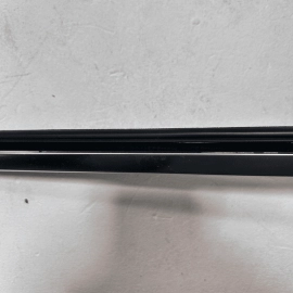 AUDI Q7 FRONT RIGHT PASSENGER SIDE DOOR WINDOW GLASS BELT MOLDING 2017-2019