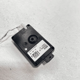 2017-2020 BMW 430i 328i GT F34 Rear Radio Frequency Signal Suppression Filt