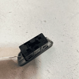 DAMAGE! 2018 - 2022 GMC TERRAIN DASH DASHBOARD HAZARD LIGHT CONTROL SWITCH 