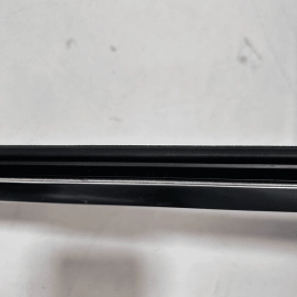 2017-2023 Audi Q7 Premium Rear Passenger Side Door Window Glass Belt Moldin