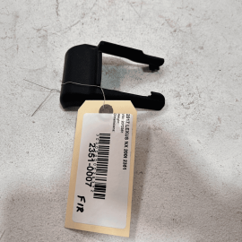 LEXUS NX200T 15-17 FRONT PASSENGER SEAT FRONT OUTER TRACK RAIL END CAP COVE