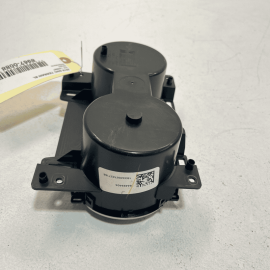 2018 - 2023 GMC TERRAIN SLE CUP HOLDER CENTER CONSOLE FRONT DUAL CUPHOLDER 