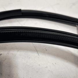 LEXUS NX200T 2015-2017 FRONT PASSENGER SIDE DOOR BODY WEATHERSTRIP SEAL OEM LEXUS NX200T 2015-2017 FRONT PASSENGER SIDE DOOR BODY WEATHERSTRIP SEAL OEM