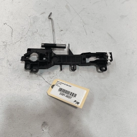 LEXUS NX200T 2015-2017 NX300H FRONT PASSENGER SIDE DOOR HANDLE BRACKET BASE