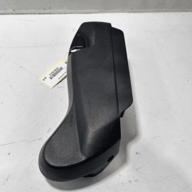 2018-23 Volkswagen Atlas Front Right Passenger Seat Switch Panel Cover Trim 2018-23 Volkswagen Atlas Front Right Passenger Seat Switch Panel Cover Trim