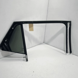 18-23 GMC TERRAIN REAR DRIVER SIDE DOOR WINDOW RUN CHANNEL W/FIXED GLASS OE