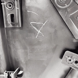 2018-2021 GMC TERRAIN FRONT LEFT DRIVER SIDE DOOR PANEL TRIM COVER OEM