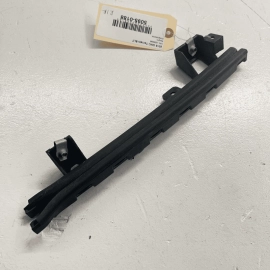 GMC TERRAIN 2018 - 2023 REAR PASSENGER DOOR WINDOW GLASS REARWARD GUIDE CHA