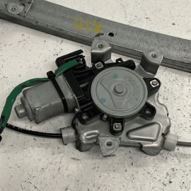 2005-2015 NISSAN XTERRA RIGHT REAR DOOR WINDOW REGULATOR WITH MOTOR ASSY OE